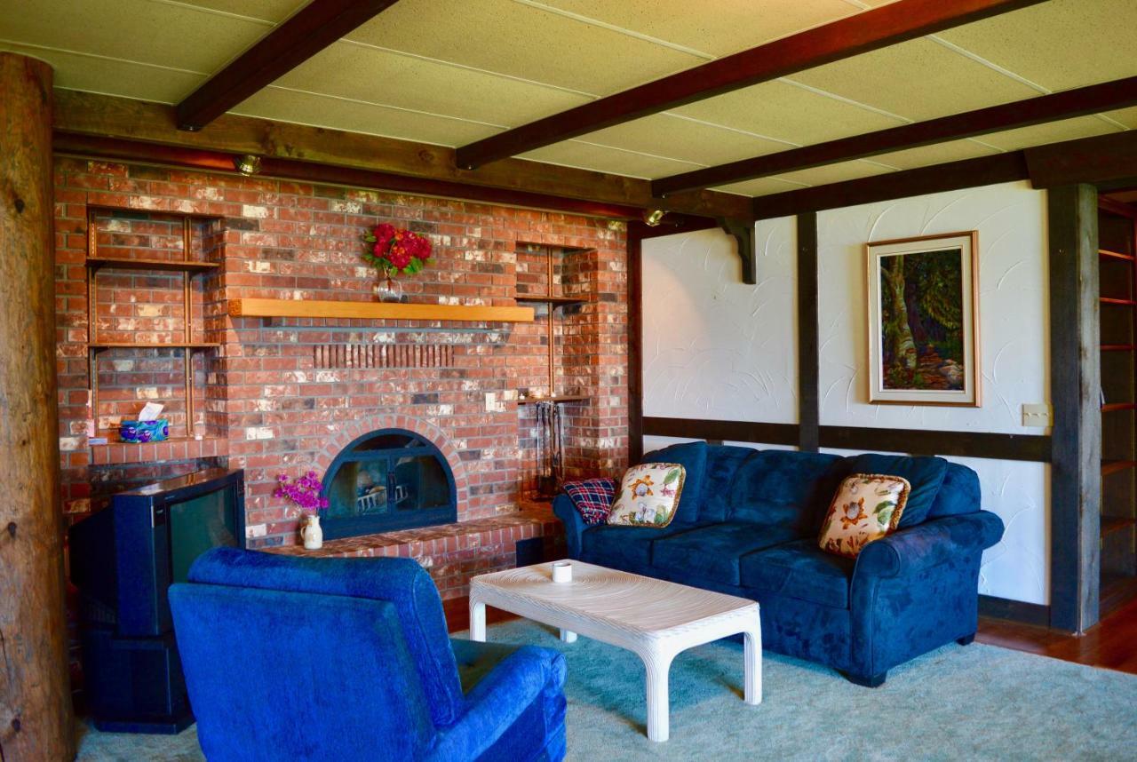 Oceanfront Suite Gibsons Dış mekan fotoğraf