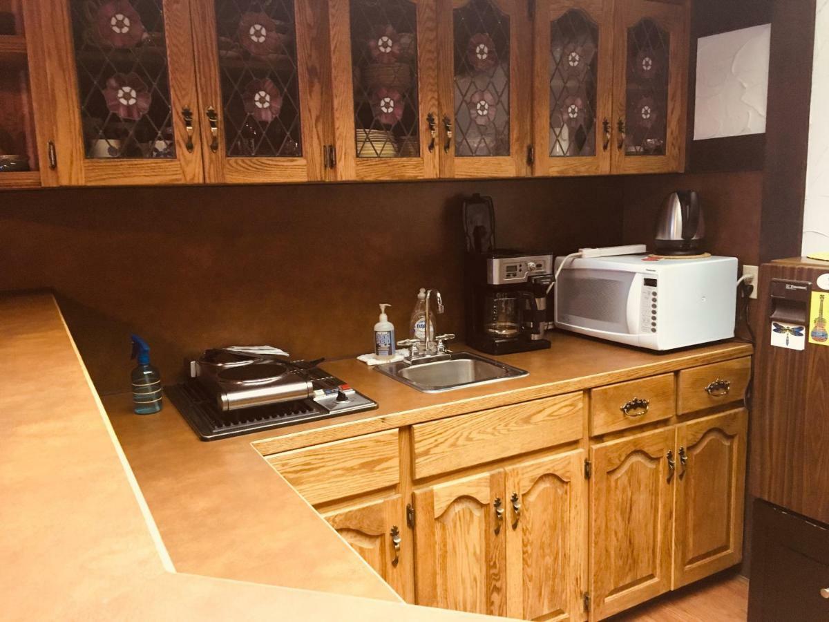 Oceanfront Suite Gibsons Dış mekan fotoğraf