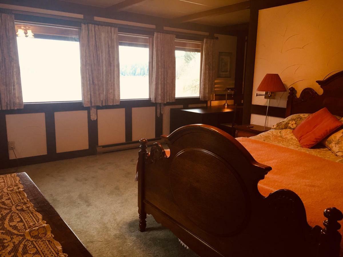Oceanfront Suite Gibsons Dış mekan fotoğraf